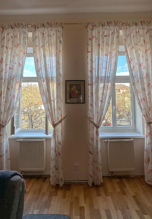 Apartment Bohemia Карлови Вари Екстериор снимка