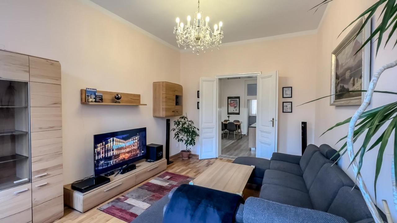 Apartment Bohemia Карлови Вари Екстериор снимка