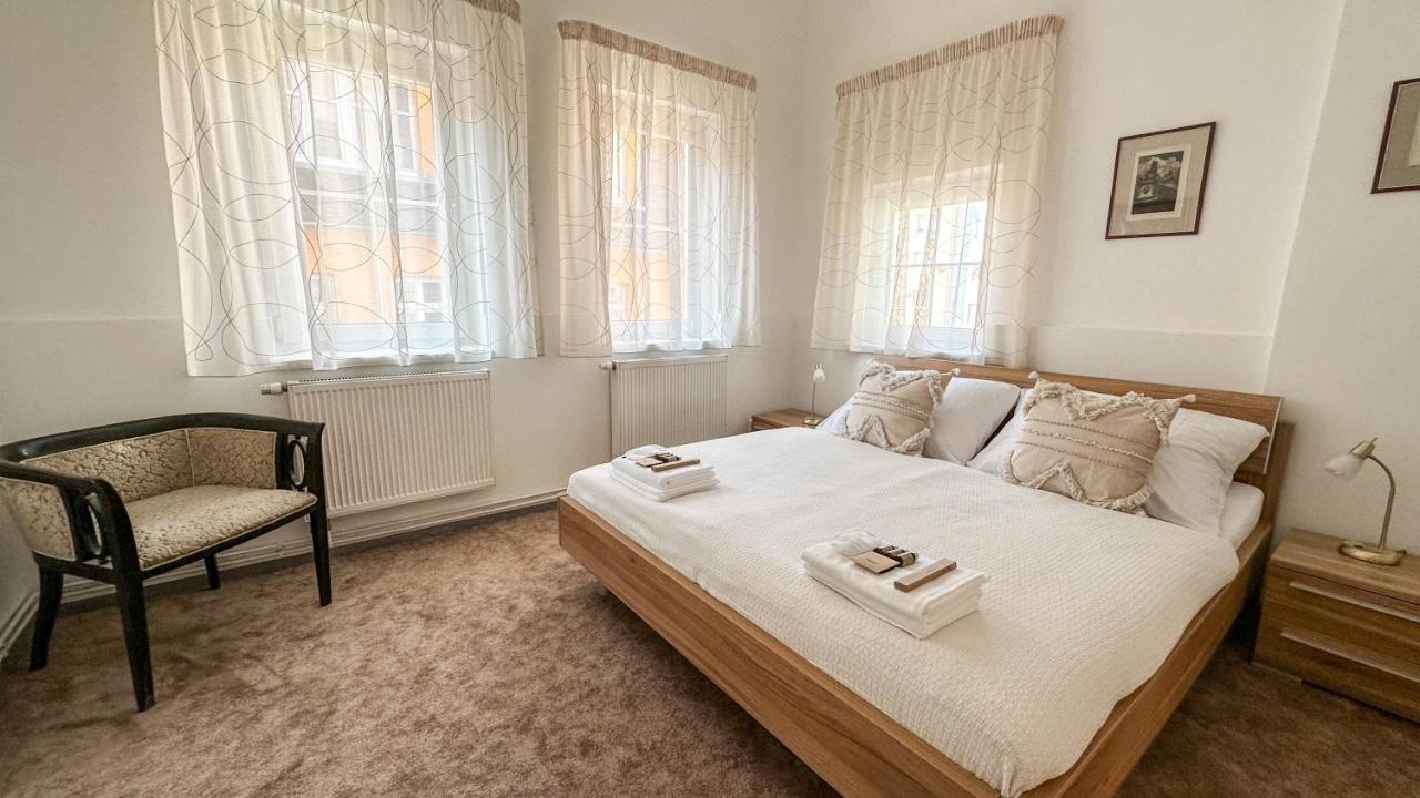 Apartment Bohemia Карлови Вари Екстериор снимка