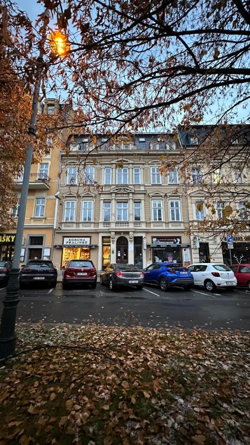 Apartment Bohemia Карлови Вари Екстериор снимка
