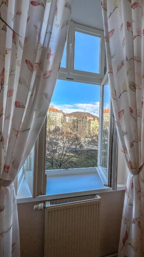 Apartment Bohemia Карлови Вари Екстериор снимка