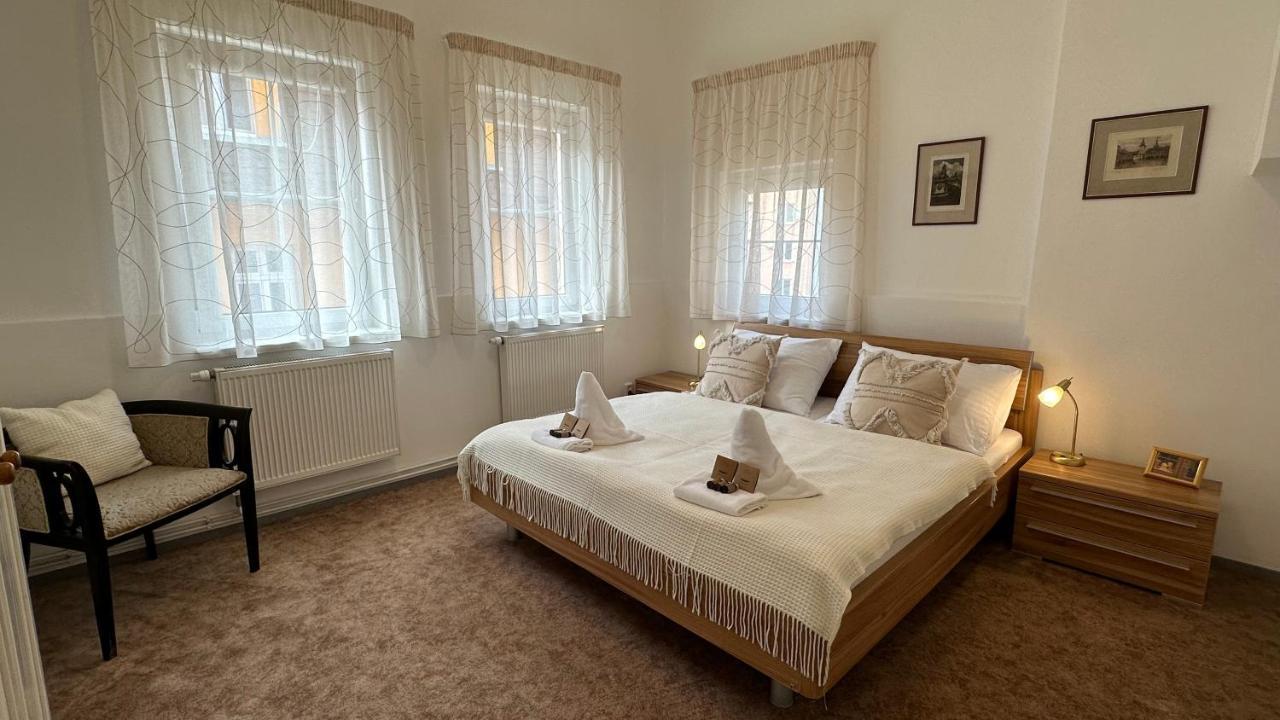 Apartment Bohemia Карлови Вари Екстериор снимка